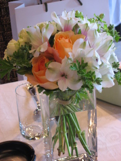 画像: ～ゲストテーブルのお花～